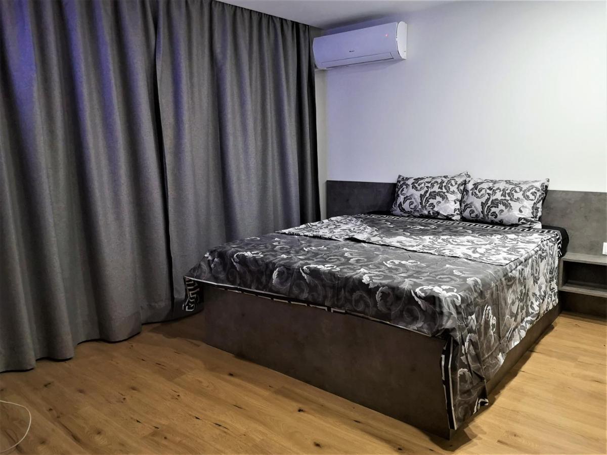 Venice Apartments Sofia Bagian luar foto